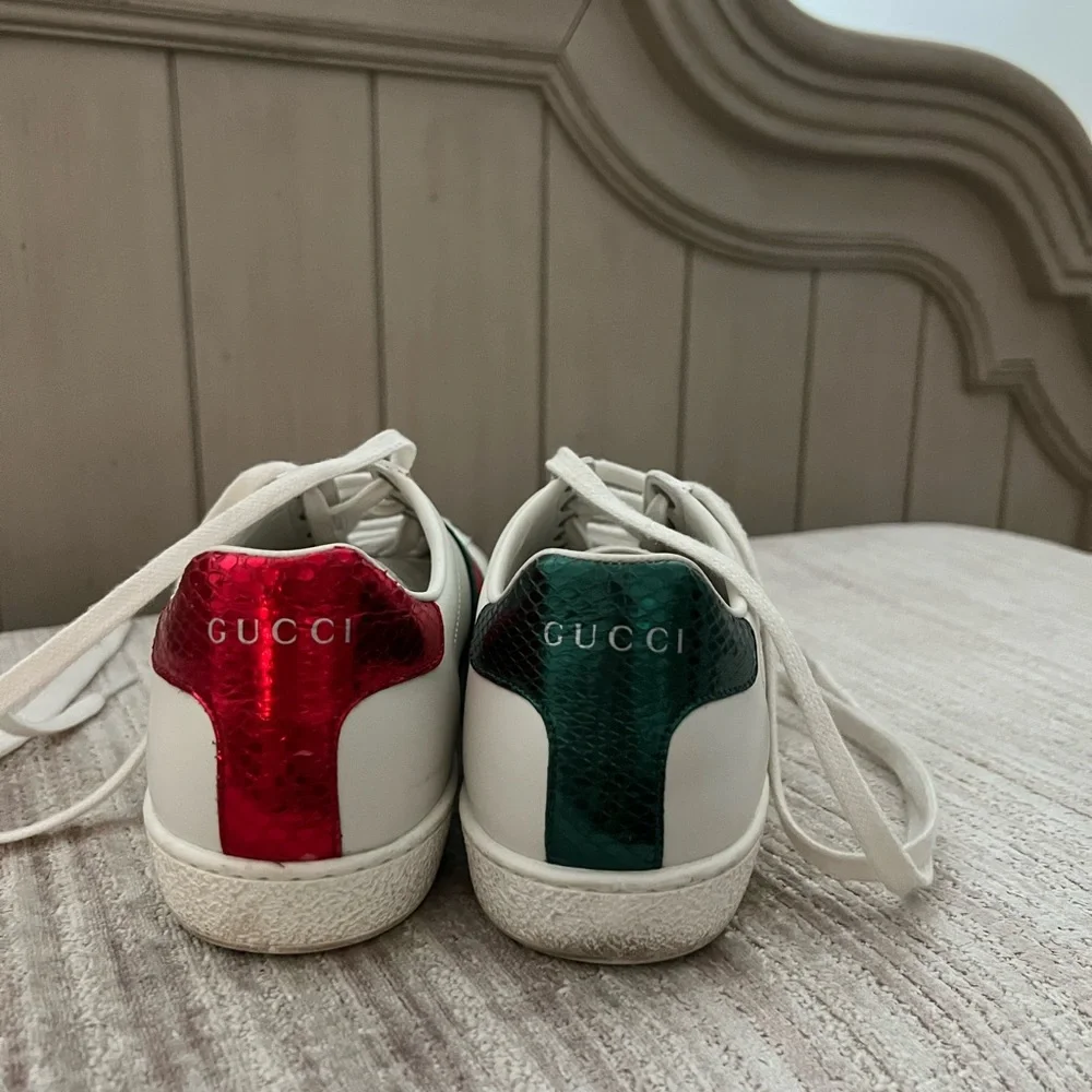 Gucci Ace Sneakers with Bee - Picture 5 of 7